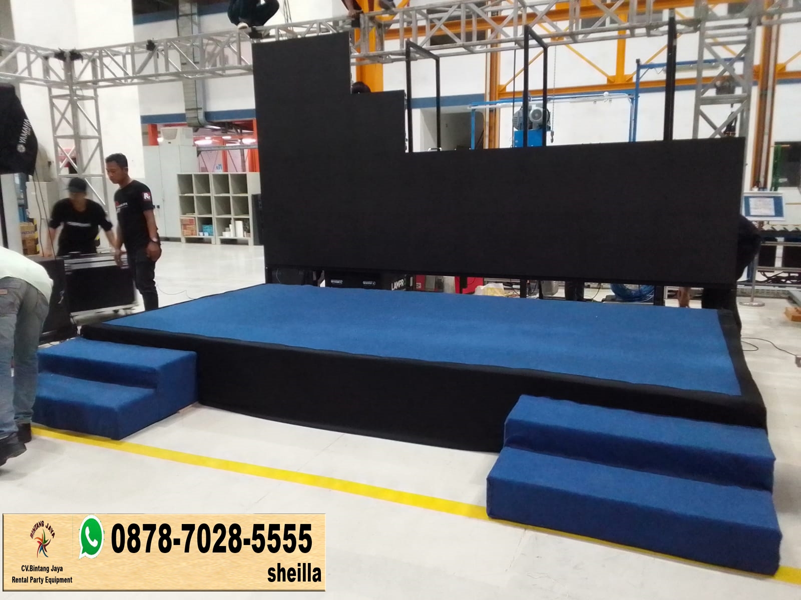 Pusat Sewa Panggung Flooring Tinggi 7cm Karpet Biru Area Jakarta