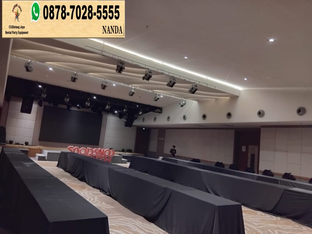 Sewa Meja Kotak Dan Meja Bundar Taplak Hitam Di Jakarta