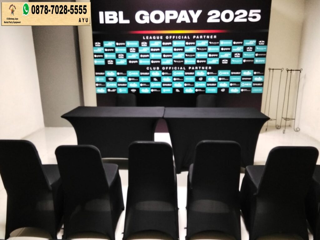 Sewa Kursi Susun Dan Meja Kotak Cover Hitam Jakarta