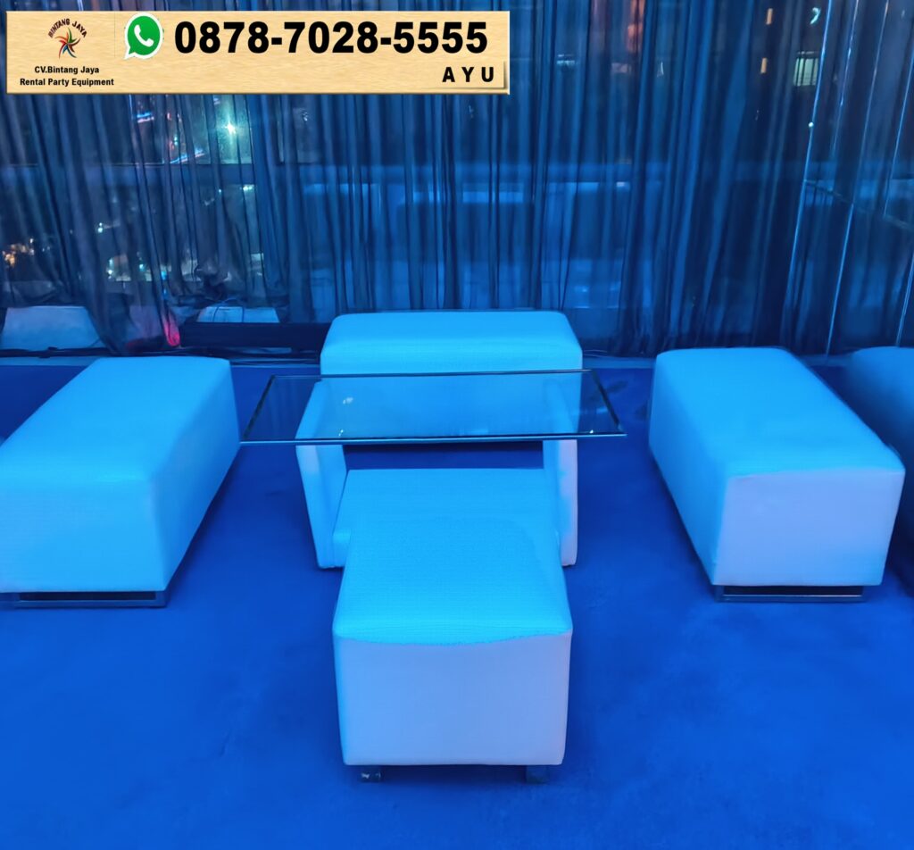 Sewa Puff Set Meja Kaca VIP Jakarta