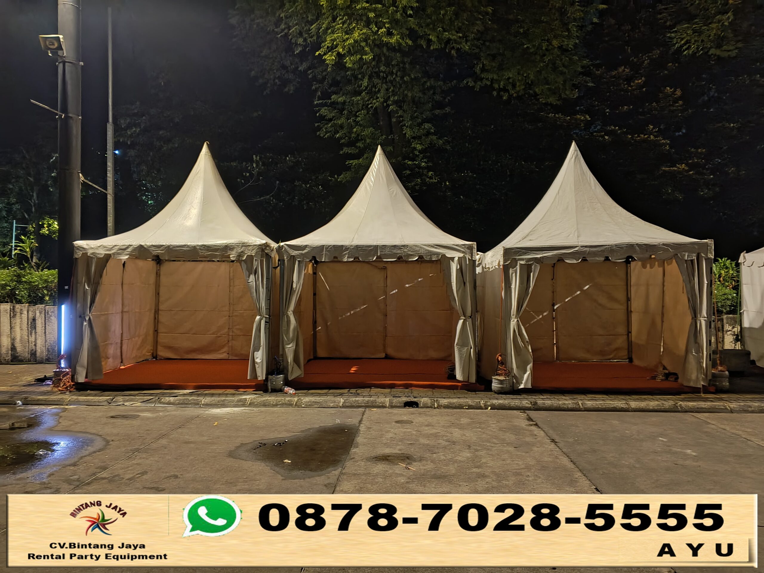 Sewa Sarnafil Tenda Atap Kerucut Putih Karpet Hitam Jakarta